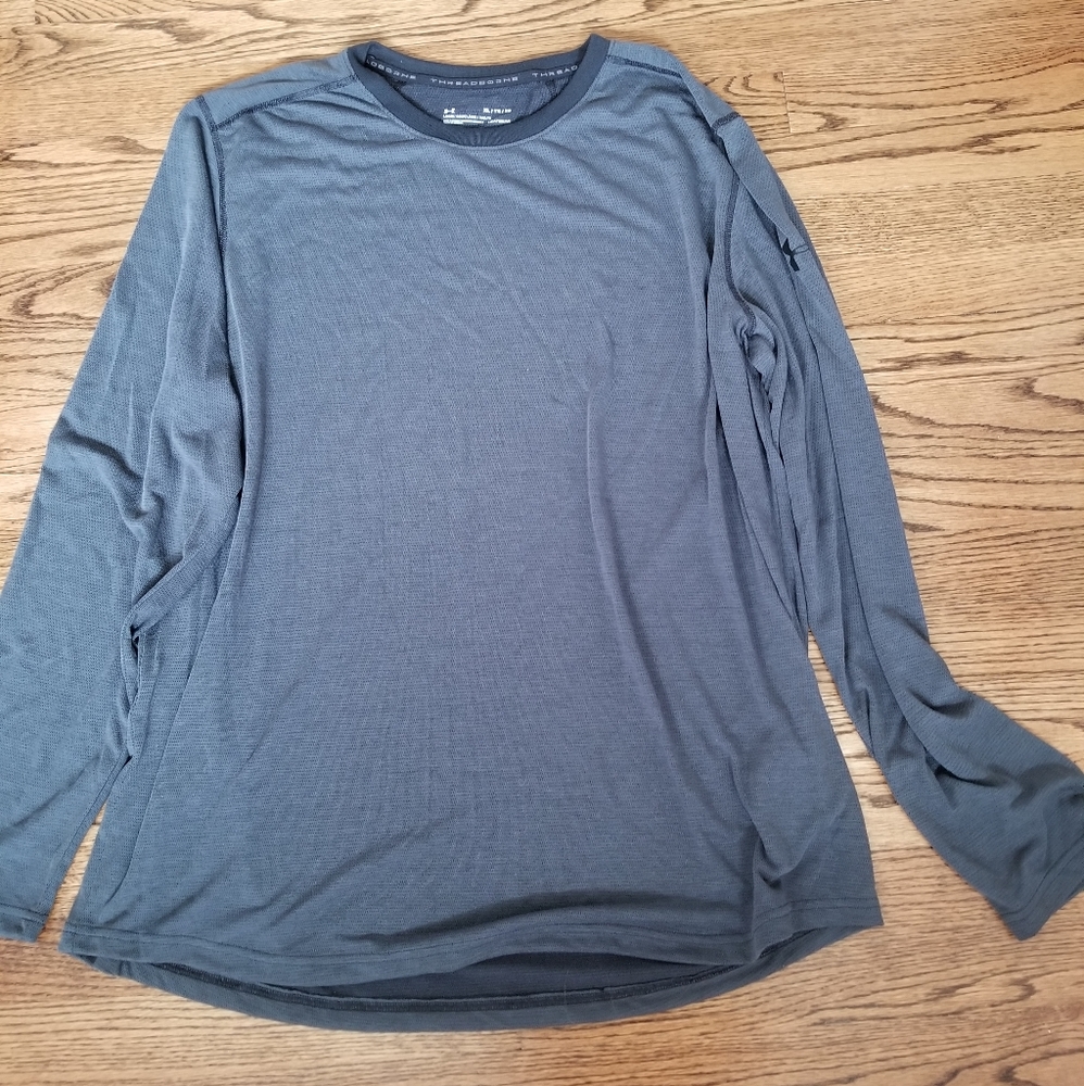 Under Armour pullover